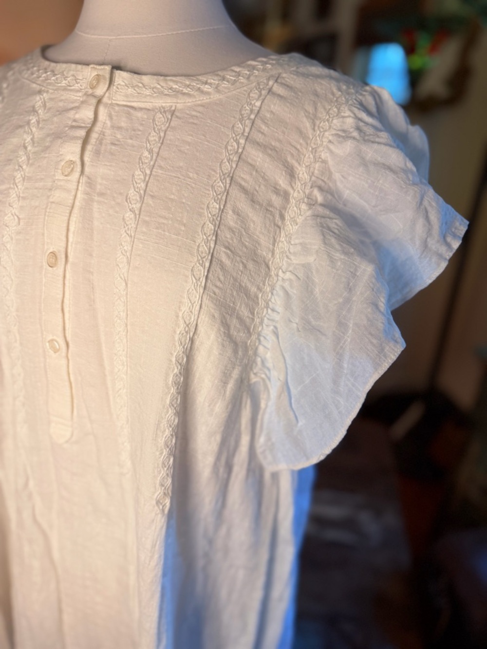 MAXSTUDIO White Lightweight Dress with Flutter Sleeve in Novelty Windowpane - Picture 3 of 12